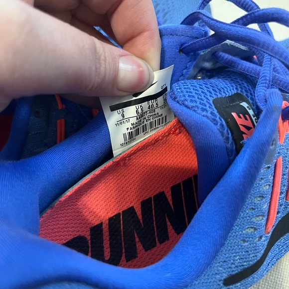 Nike Lunarglide shoes - Picture 2 of 3